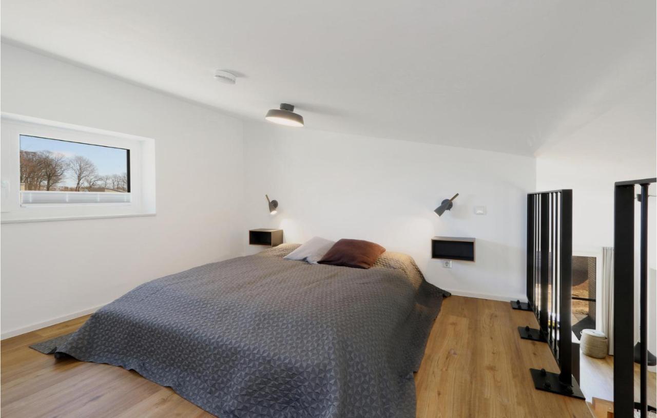 Beautiful Home In Lembruch-Duemmer See With Wifi 외부 사진